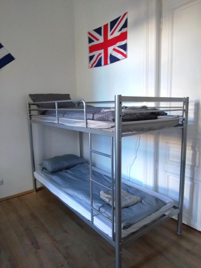 Bucuresti Bucuresti Hostel Bagian luar foto