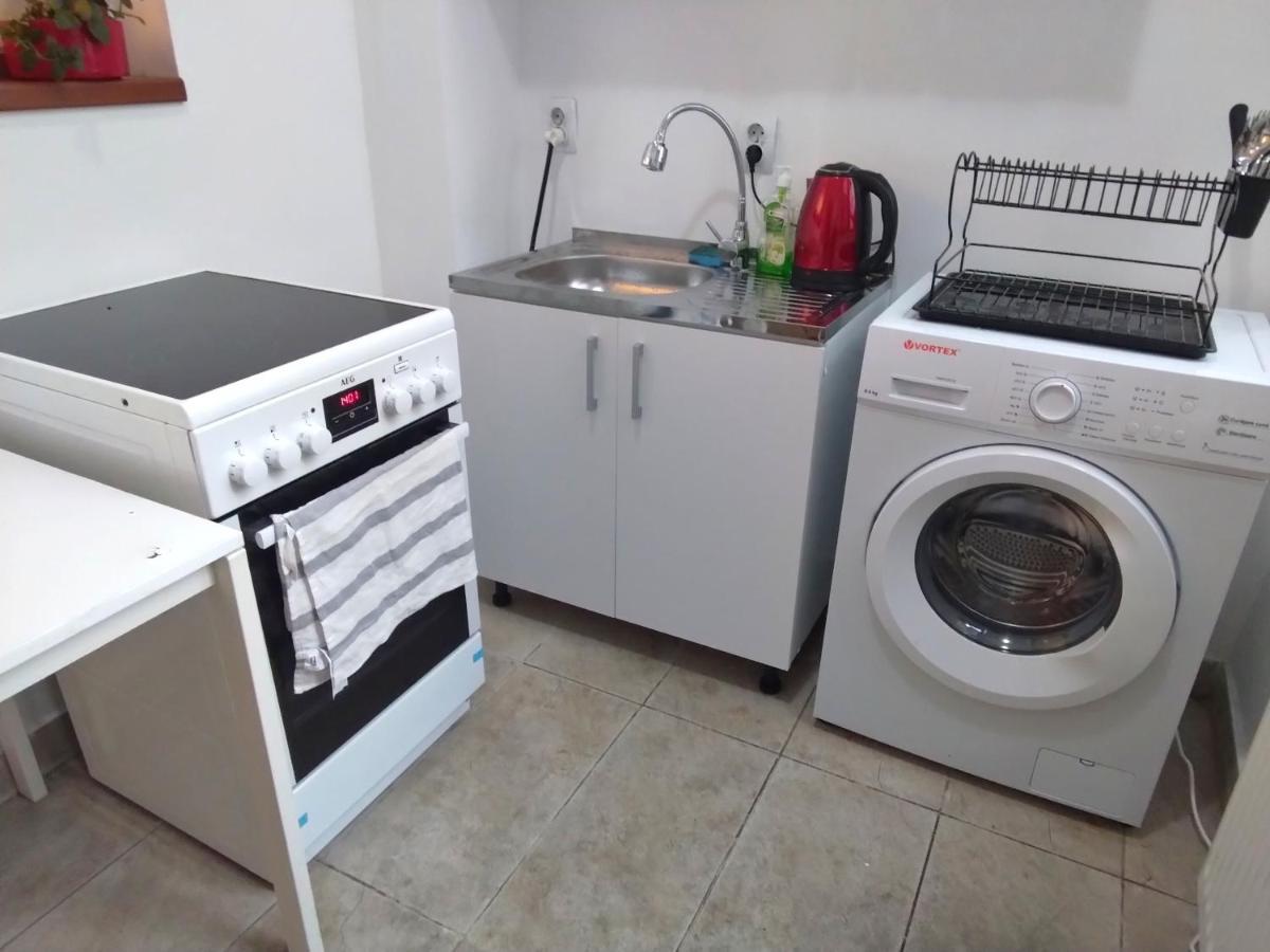 Bucuresti Bucuresti Hostel Bagian luar foto