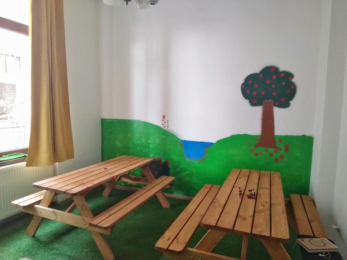Bucuresti Bucuresti Hostel Bagian luar foto