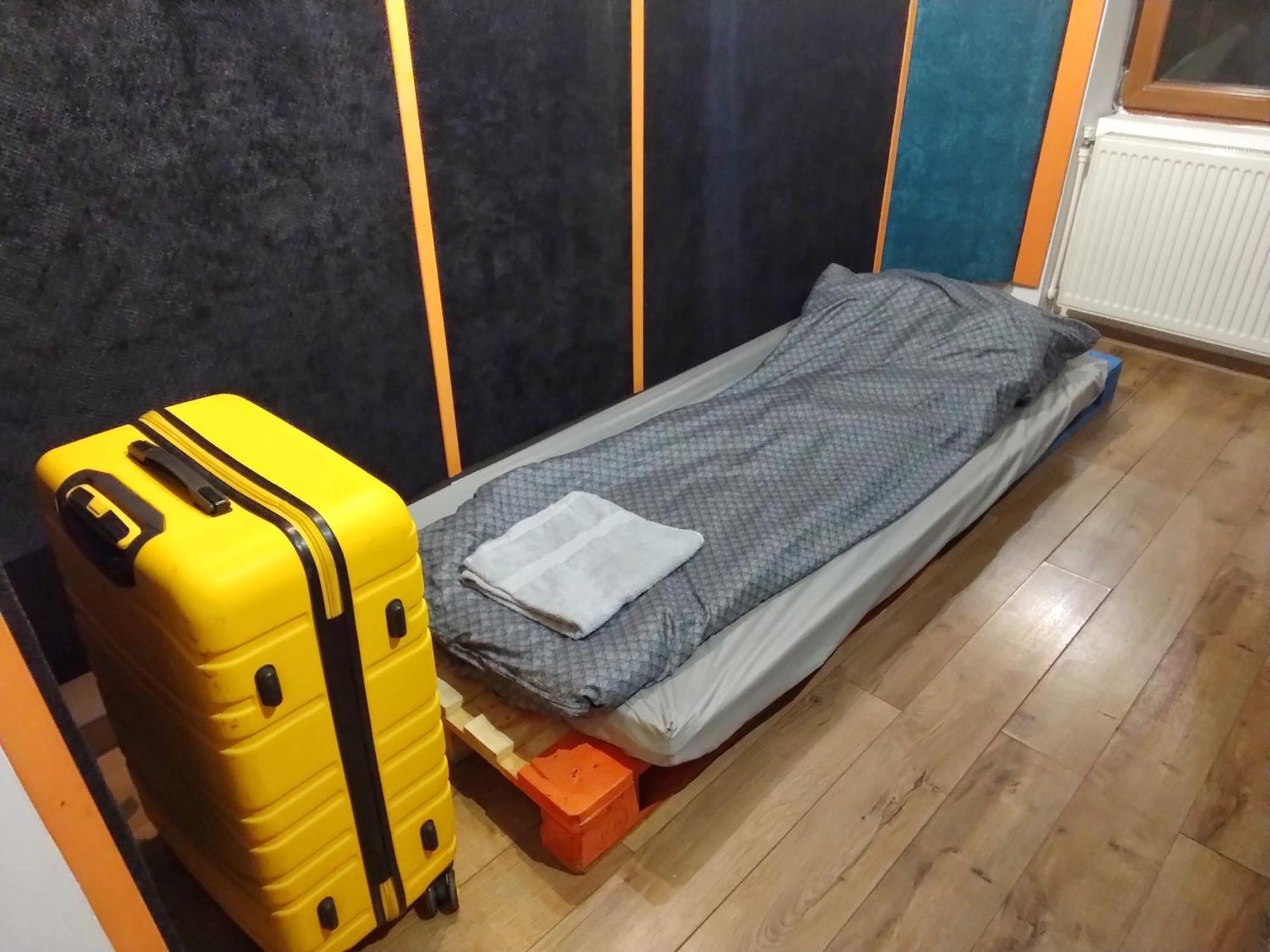 Bucuresti Bucuresti Hostel Bagian luar foto